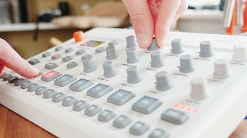 Pulse • Elektron Model:Samples • Ambient • Techno