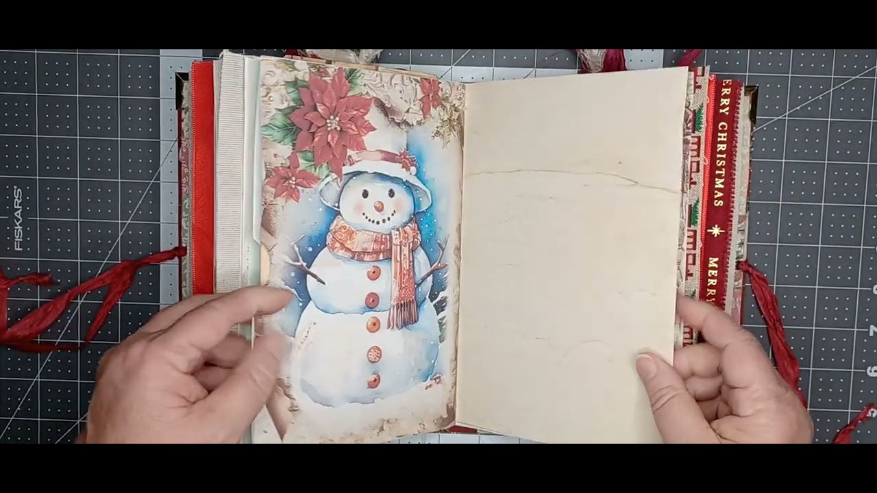 Junk Journal Flip Through: Classic Christmas in Red and Green Junk Journal