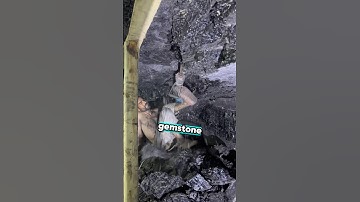 This Mining Technique Revealed a Rare Gemstone 💎