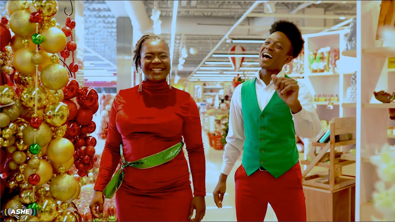 Ashe’s 12 days of Christmas:- It’s Christmas Time