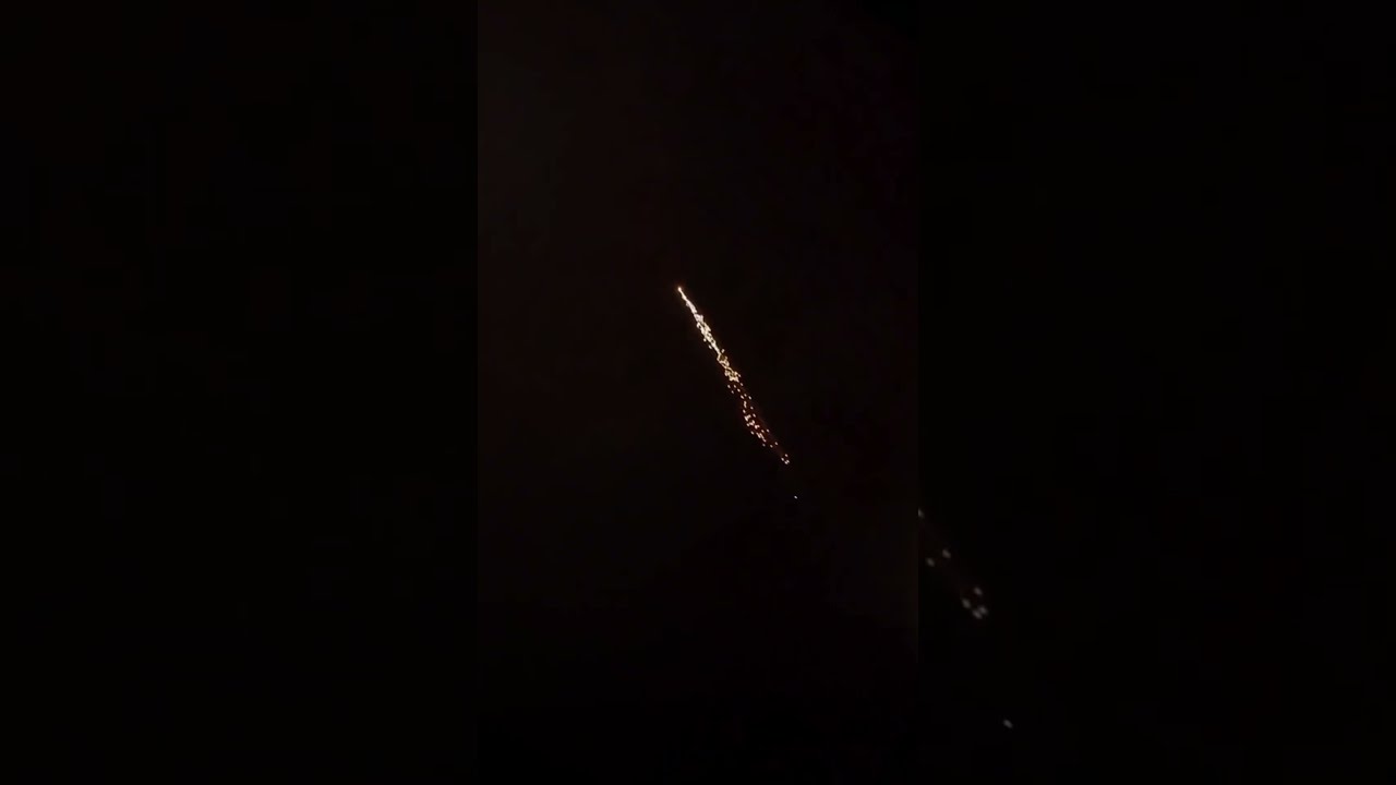 This Firework Is Huge Lookhao5 