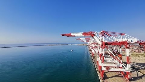 Ten Years with ZPMC: Container Port Machinery