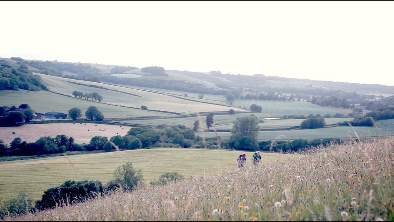 A paddleboarding microadventure with Al Humphreys and a giant naked chalk figure