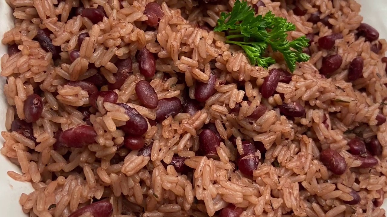 Caribbean Rice And Peas Jamaican Rice And Peas In Instant Pot Pressure Cooker Frugallyt