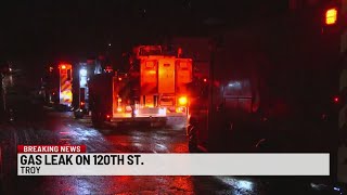 Residents let back inside after gas leak in Troy