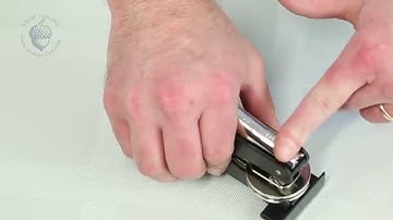 Locking and Unlocking your Handheld and Desk Embossing Seal – Acorn Sales