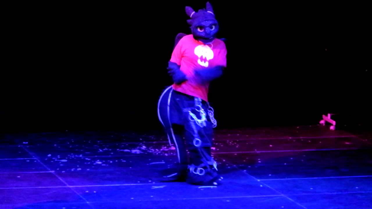 Genki 2014 - Group 12 - How to train a Dragon