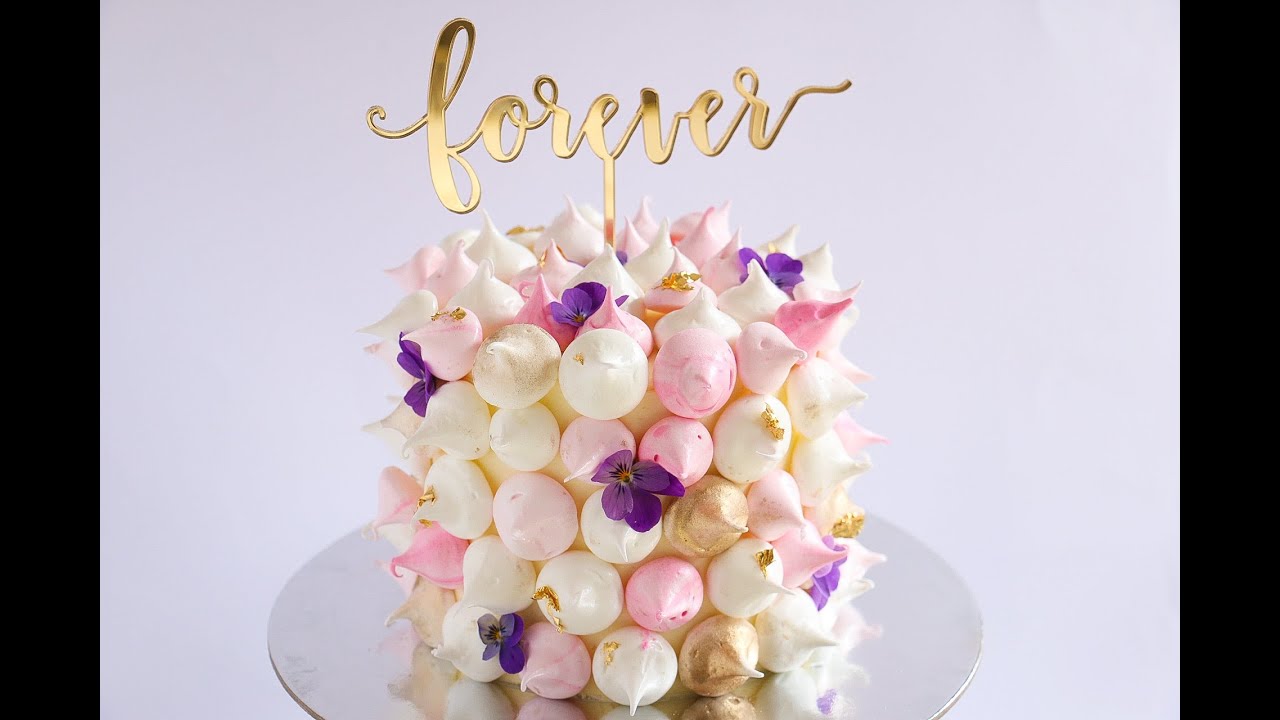 ⁣Mini Meringue Covered Cake Tutorial- Rosie's Dessert Spot