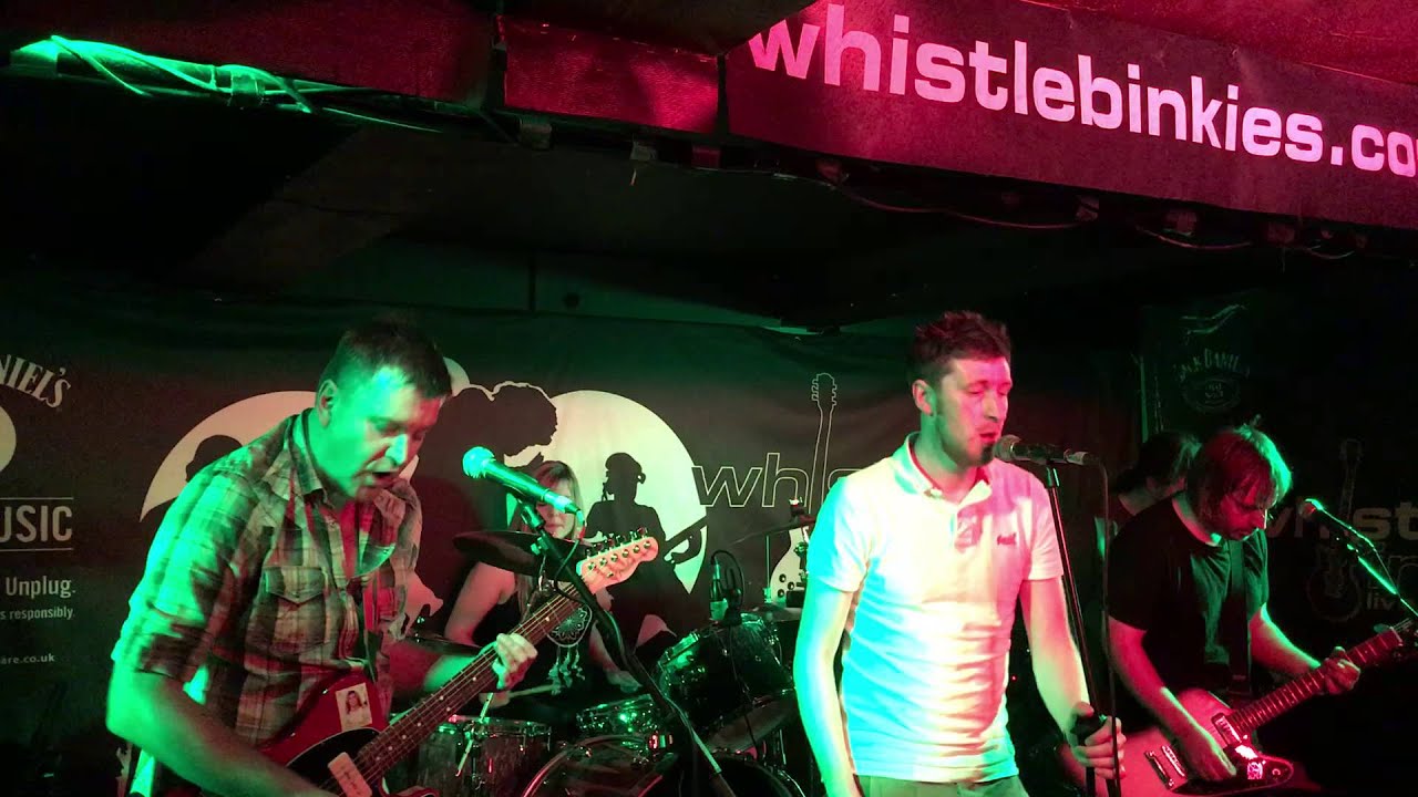Superstellar covering Killing in the Name @ Whistlebinkies 13 Oct 2015