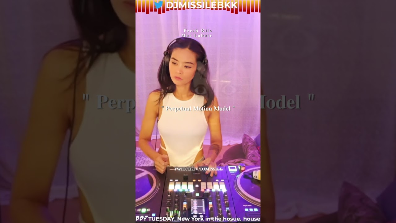 Fresh Kils · Mat Labatt - Perpetual Motion Model 