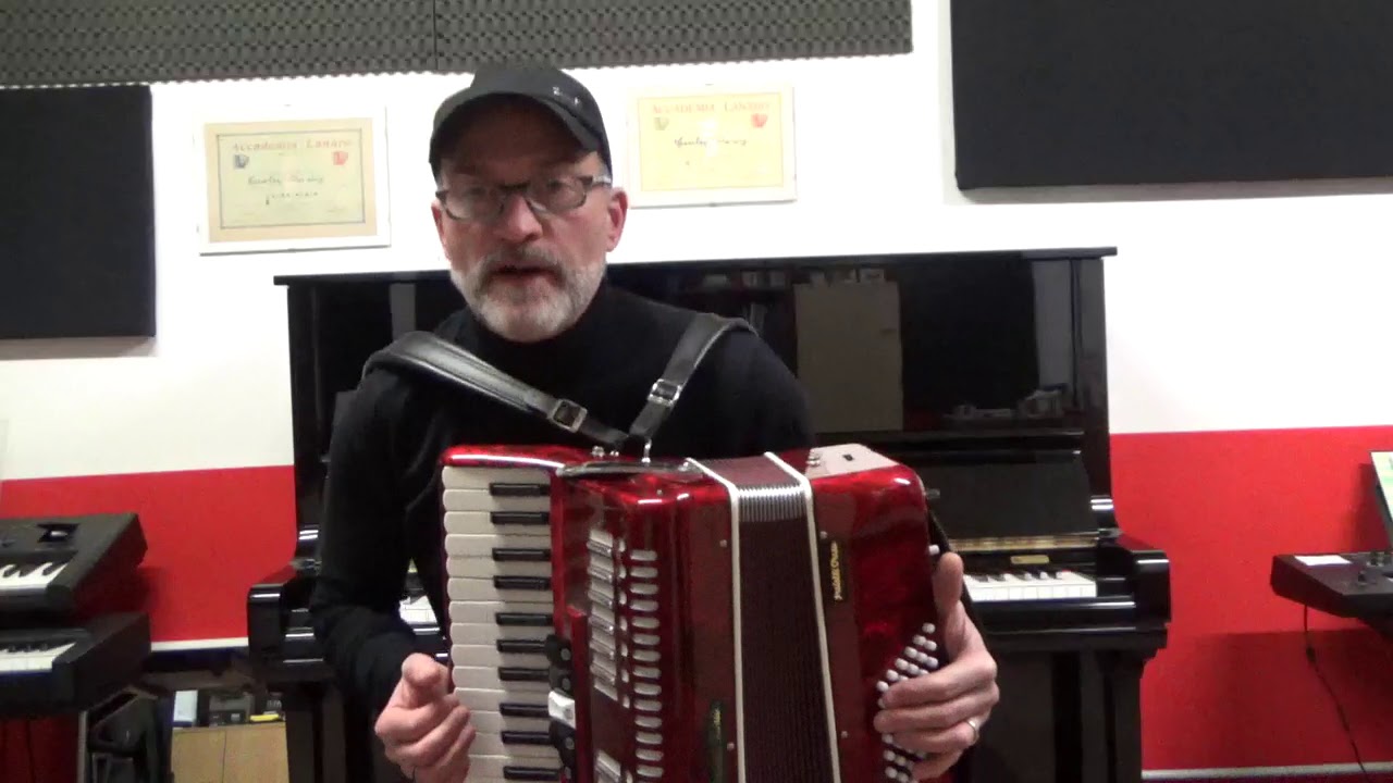 Il Canale della fisarmonica Lezione n° 8 Suonare senza guardare la