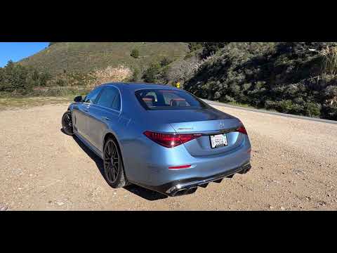 Mercedes-AMG S63 E Performance 2026 : un road trip californien