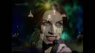 Annie Lennox - Love Song For A Vampire (Live on ToTPs)