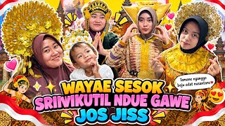 MAMAH KINARA & SRIWIKUTIL READY TO LIVEN UP THE MERAH VILLAGE CARNIVAL! let’s go guys 🥳🥰💃🏻✨