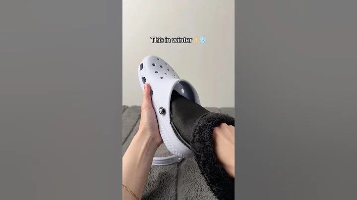 I can finally wear my Crocs in winter🥶🔗