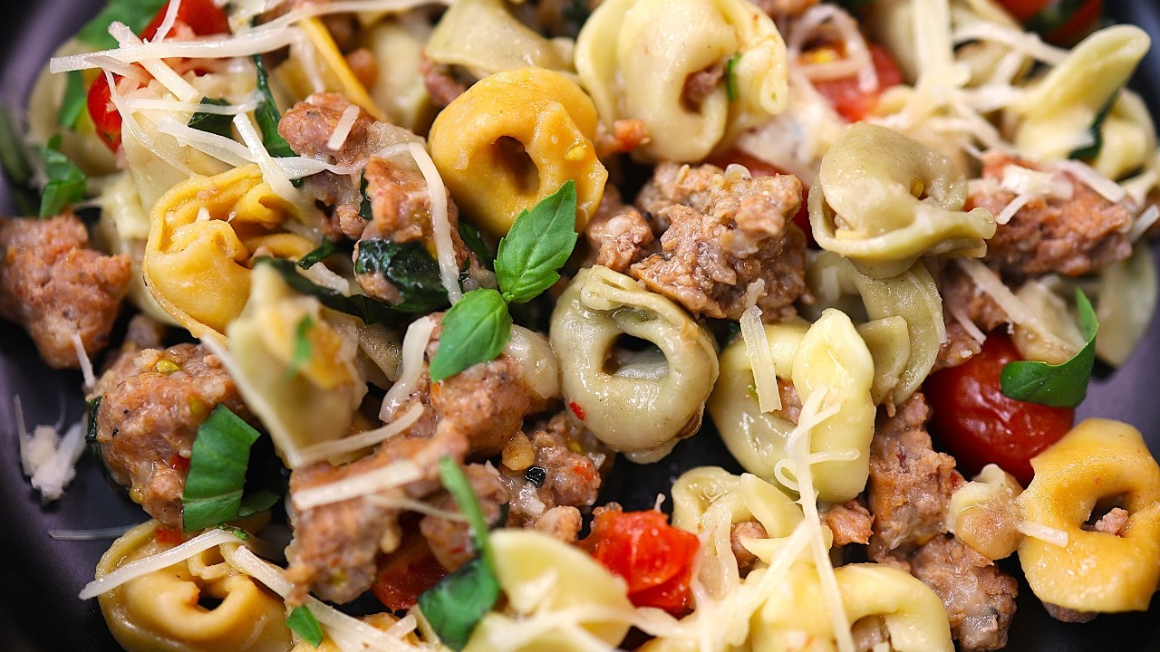 Instant Pot Mini 3qt Italian Sausage and Tortellini with Tomatoes and Basil | Dinner for Two?