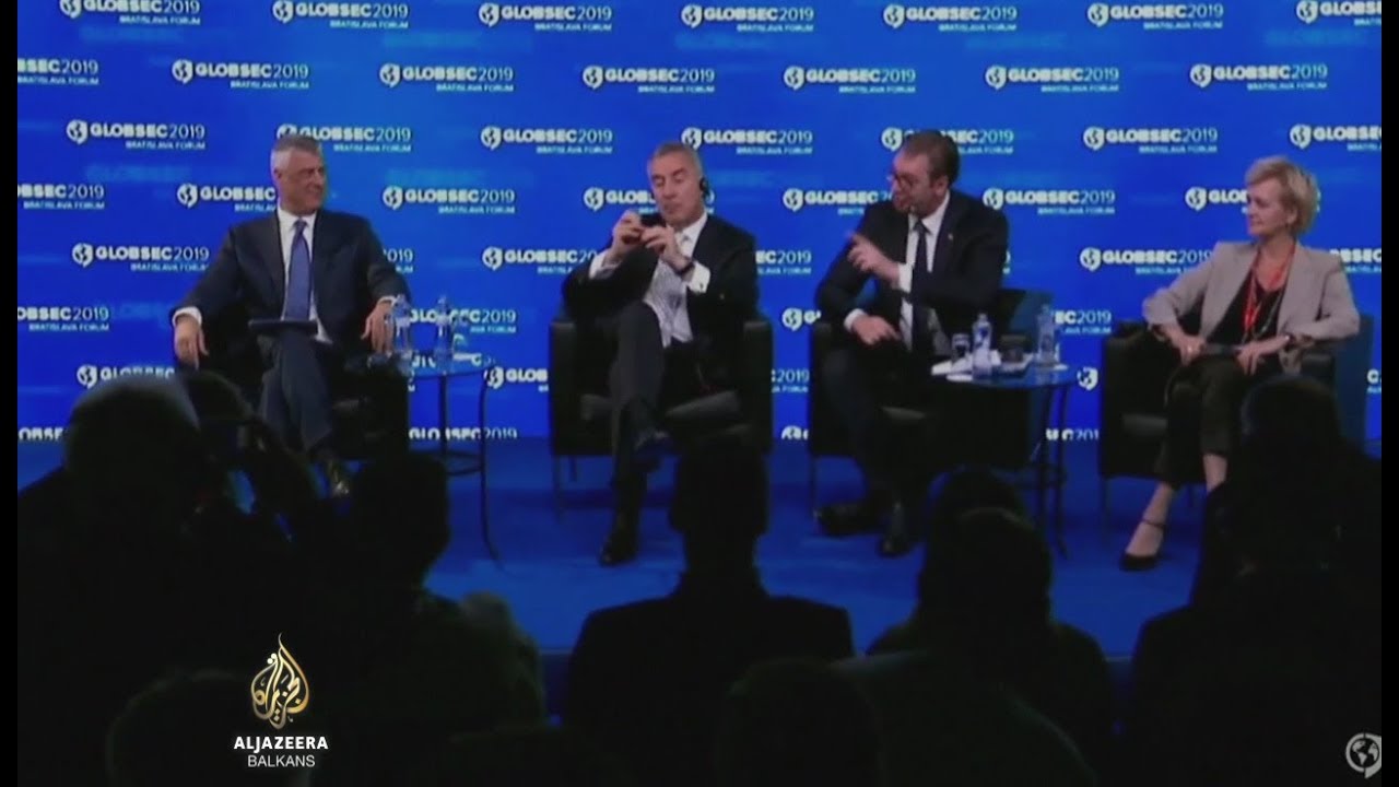 منتدى GLOBSEC: فوتشيتش وثاتشي حول مواصلة الحوار