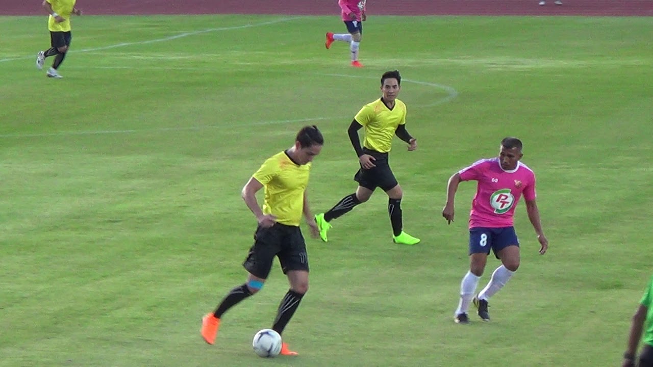 โป๊ป ธนวรรธน์ ฟุตบอลการกุศล 