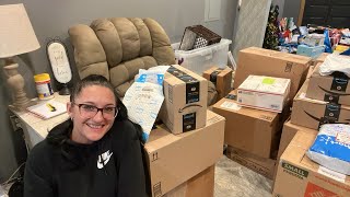 Opening your donations LIVE! & Beth will be in the chat!!