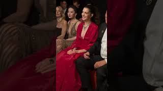 Anne Hathaway is beautiful in #bvlgari The actress and Global Brand Ambassador stuns in red ♥️