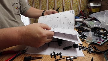 Axial SMT-10 Raw Builders Kit Mudbug Mega Truck Build - Part 7 - Driveshafts