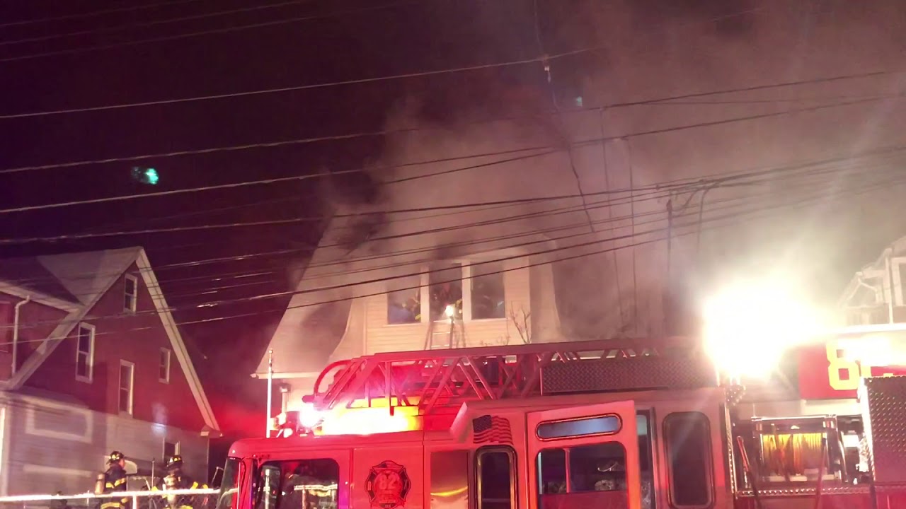 Fdny Battles 2 Alarm Fire In Staten Island Fdny Battles 2 Alarm Fire In Staten Island