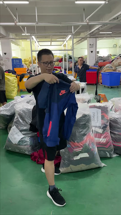 Used brand clothes wholesale supplier #usedclothes #secondhandclothes #fashion #nike