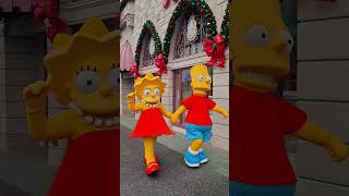 Simpsons Family walks thru Hollywood at Universal