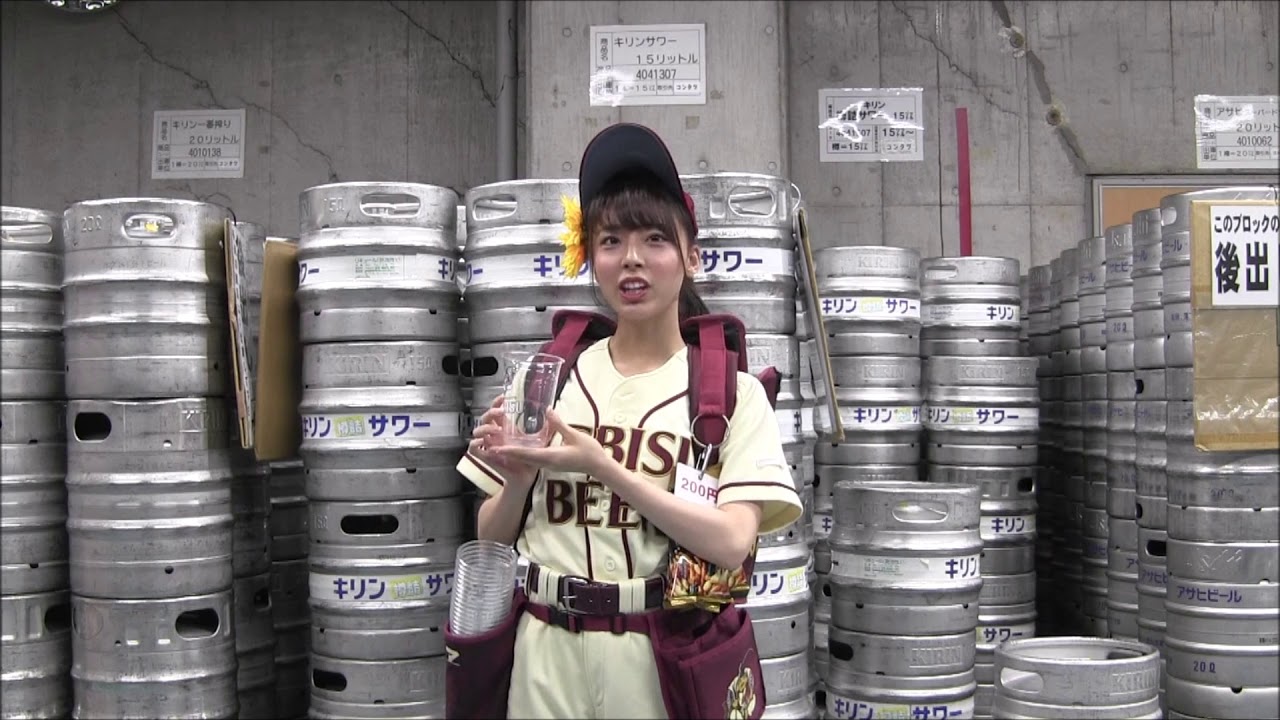 東京ドームの売り子さんに聞きました Enjoy Beer Friday エンジョイビアフライデー で頼むべき500円ビールは Spice エンタメ特化型情報メディア スパイス