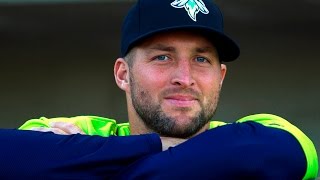 Tim Tebow continues to draw crowds in New Jersey