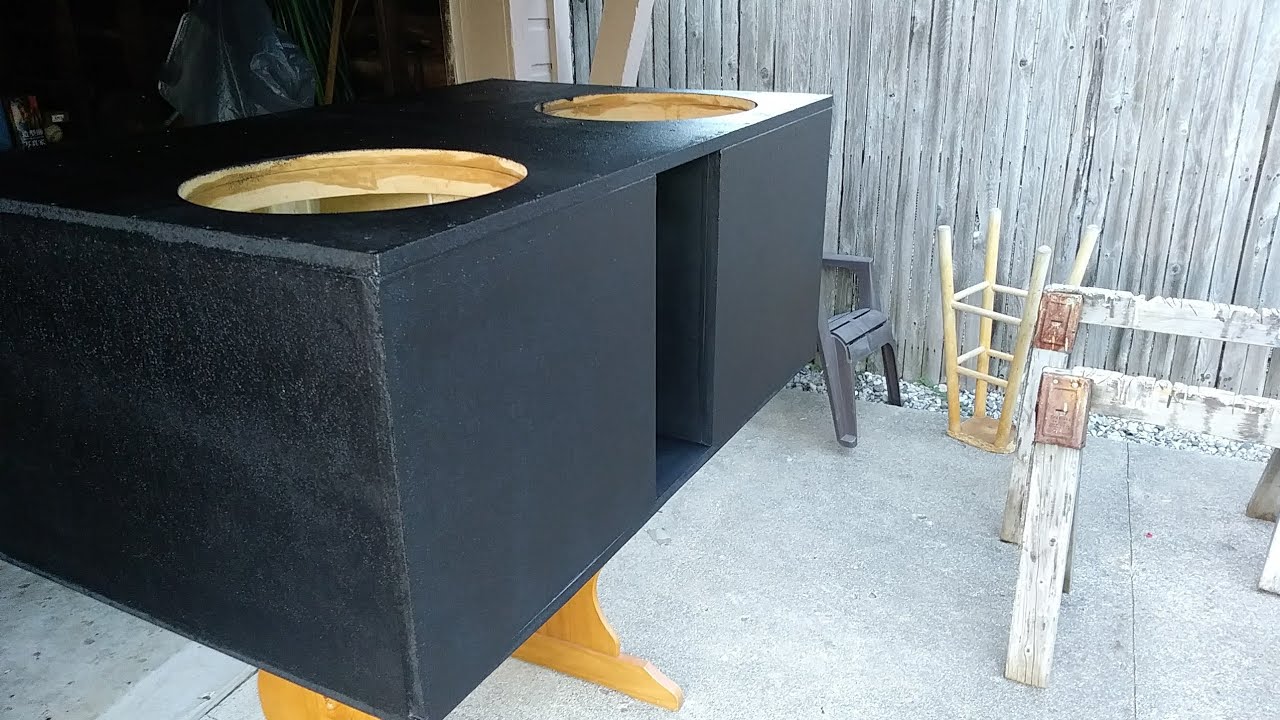 Harbor freight Iron Armor Bed liner!!!15 in Hcca enclosure!! YouTube