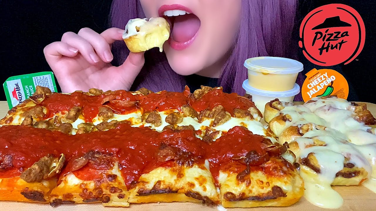 ASMR PIZZA HUT MUKBANG (NO TALKING) DETROIT STYLE DOUBLE PEPPERONI & SAUSAGE + CINNAMON ROLLS