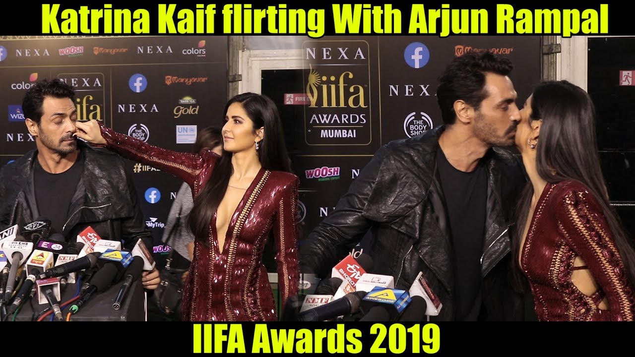 Katrina Kaif MASTI 😍😍😍 With Arjun Rampal At IIFA Awards 2019 