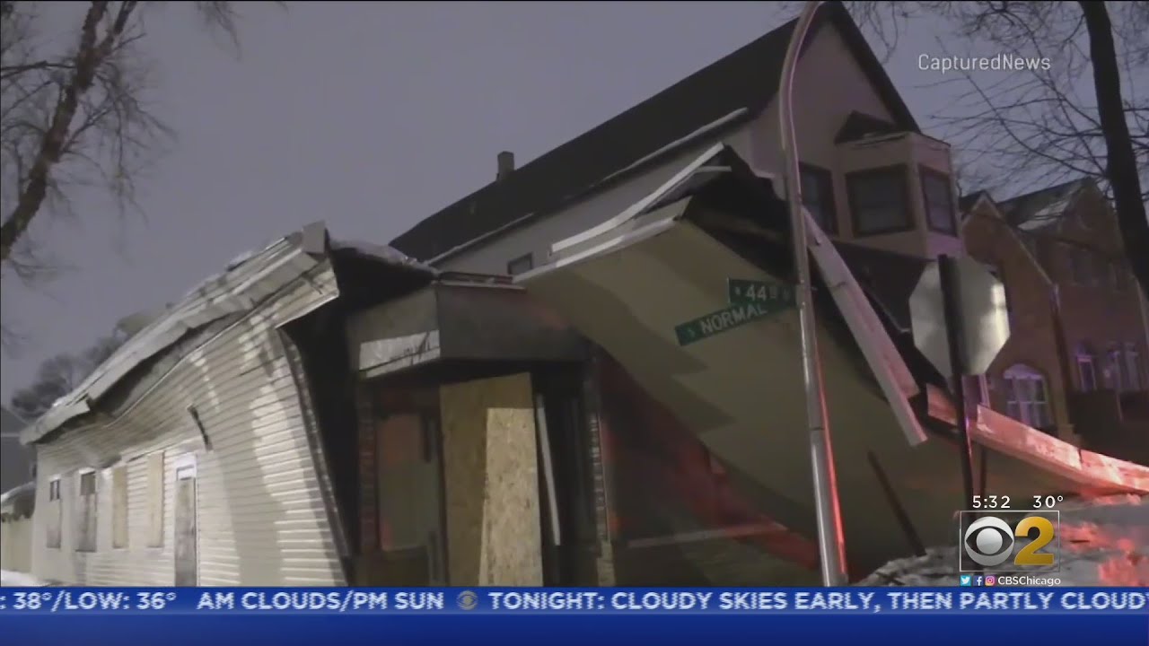 Vacant House Collapses In Canaryville