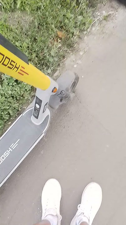 Спасаем самокат woosh #woosh #саратов #самокат - YouTube