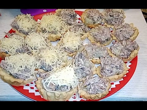 ВОТ ТАКУЮ ЗАКУСКУ СТОИТ ПОДАТЬ В ТАРТАЛЕТКАХ. ОЧЕНЬ ВКУСНО!