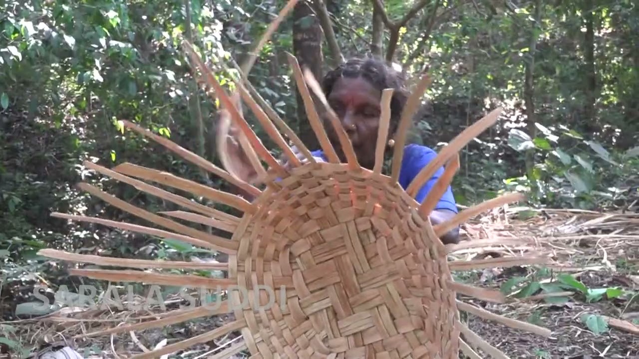 ಮೂಡಪ್ಪ ಸೇವೆಗೆ ಬುಟ್ಟಿ ತಯಾರಿ | ಮಧೂರು ದೇವಸ್ಥಾನ | ಪಳ್ಳತ್ತಡ್ಕ ದಂಬೆಮೂಲೆ |  #saralasuddi #Madhur #Temple