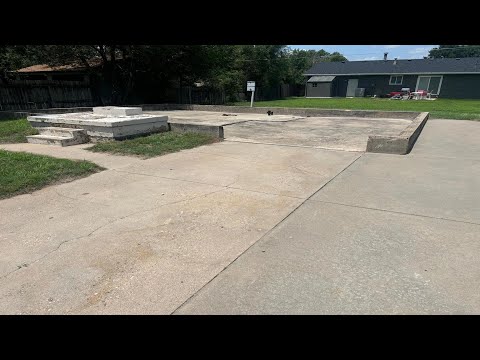 238 N Marlen Ct, Haysville, KS home video tour