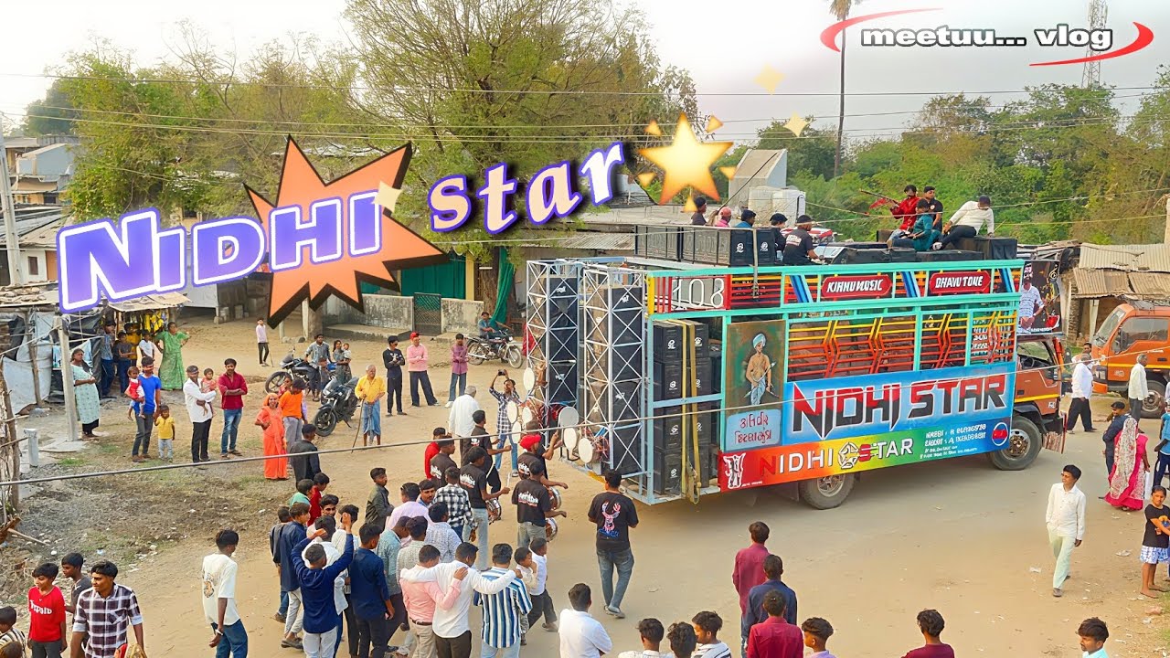 Meetuu... vlog At khanvad nidhi star🌟band ka full dhamaka 