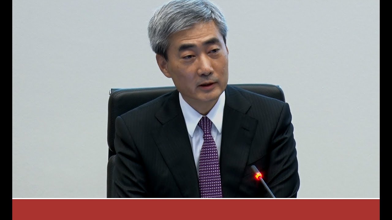 Globalisation: real and financial