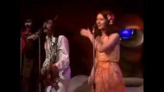 Video thumbnail of "Steeleye Span - All around my hat (1976)"