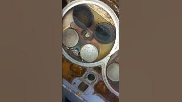 The timing belt is broken and the valves are bent #automobile #engine