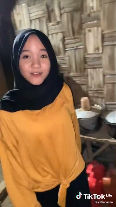 Gunung Gede Bra Full body Hot ||Tik Tok Gunung Gede no bra #nobrachallenge #shorts #tiktok #viral 8