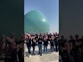 بالخارج البنت اذا جاها خطيب لابس نظارات تقول جاني مهندس اودكتور اما في العراق تقول ناقصني واحد اعمى