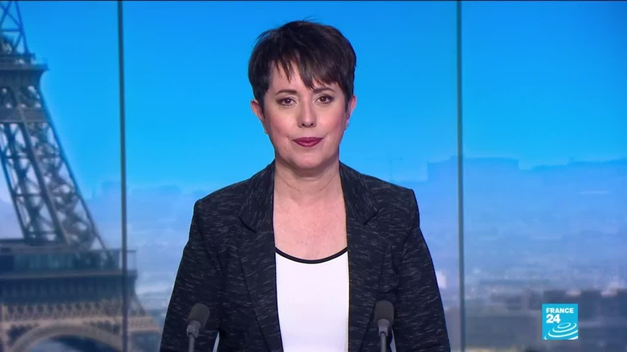 New York shows signs of life as bars reopen