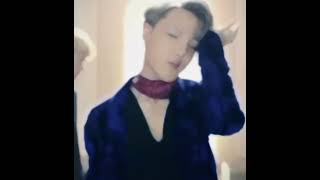 Not mine but this makes me cry so bad LIKE I LOVE BTS NO JOKE SENCE THEY DEBUTED @ALAYNABANANA