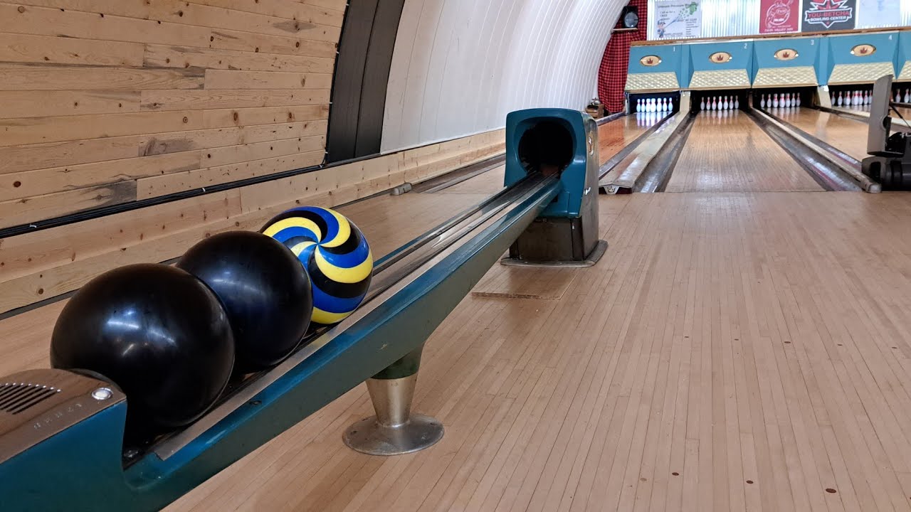 Bowling 3 games in You Betcha Bowling Center. Twin Valley MN YouTube