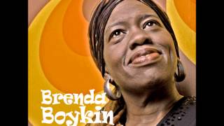 Video voorbeeld van "Club Des Belugas feat. Brenda Boykin - Straight to Memphis"