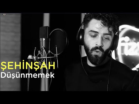 Şehinşah - Düşünmemek // Groovypedia Studio Sessions