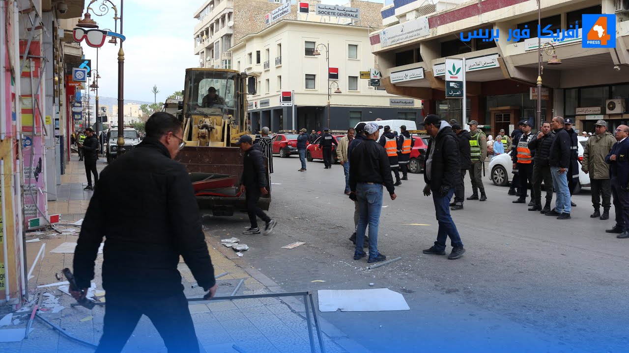 فاس - السلطات المحلية تواصل عملية تحرير الملك العمومي بشوارع  المدينة الجديدة - فلورانس